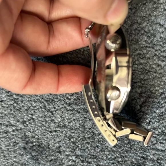 Edox Geoscope Worldtimer 42mm - Picture 8 of 8